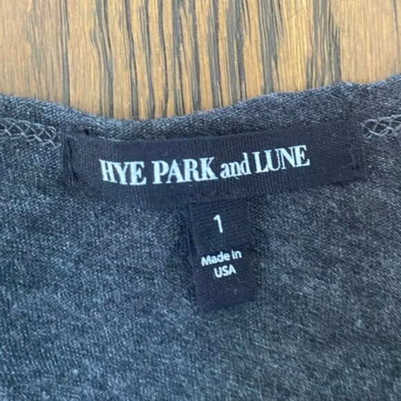 Hye Park and Lune, Star Cardigan - Picture 2 of 2